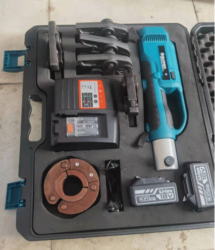 施工設(shè)備工具  壓不銹鋼管新設(shè)備